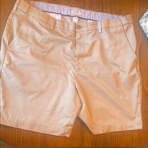 Croft & Barrow mens khaki tan stretch Shorts size 42
